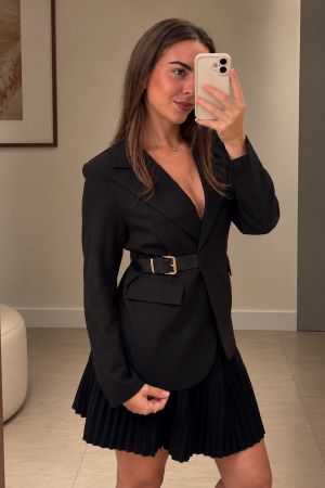 VICTORIA eleganten blazer s pasom - črn
