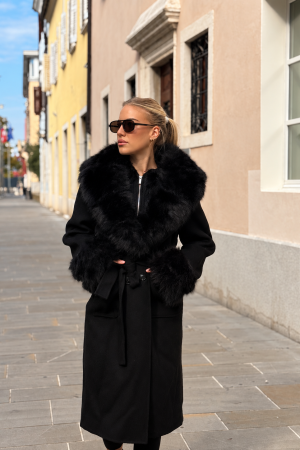 CELESTE eleganten plašč z umetnim krznom - črn